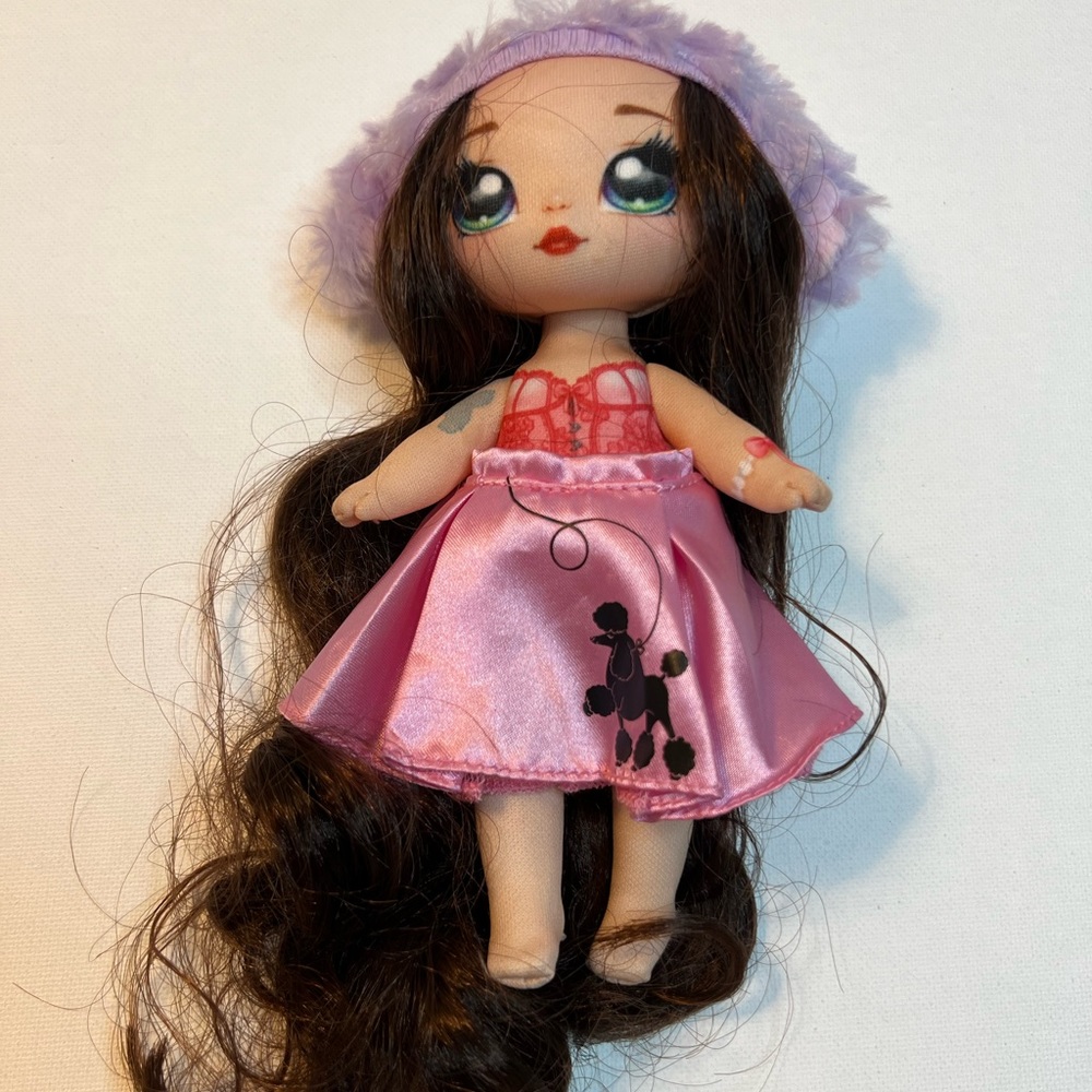 Na Na Na Surprise Doll Fifi Le'Fluff Series 3